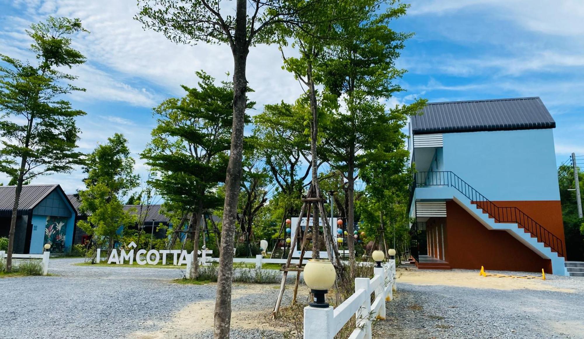 I Am Cottage เฮือนแก้วมณี Накхонпатхом Екстер'єр фото